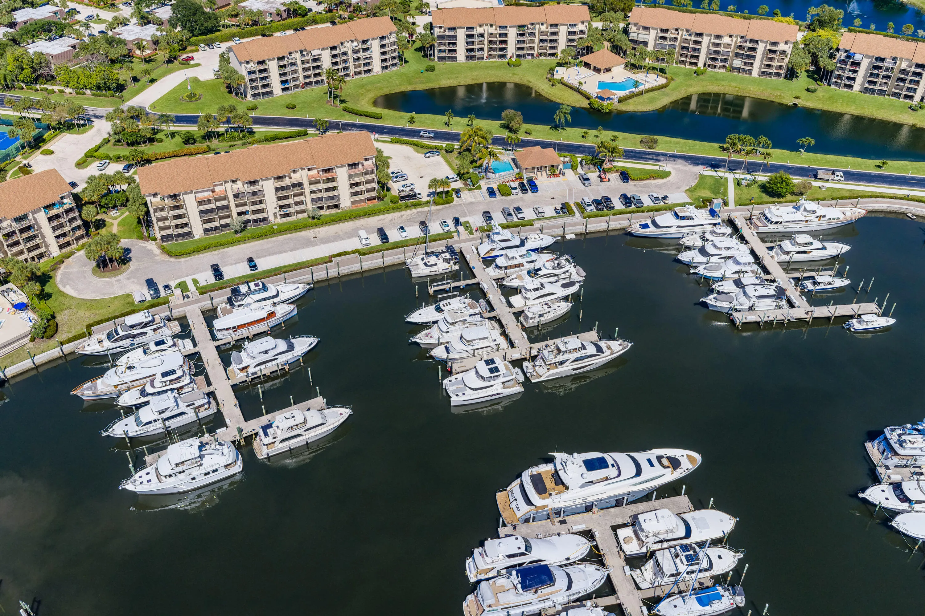 Marina Isles on Bluffs comunities_18