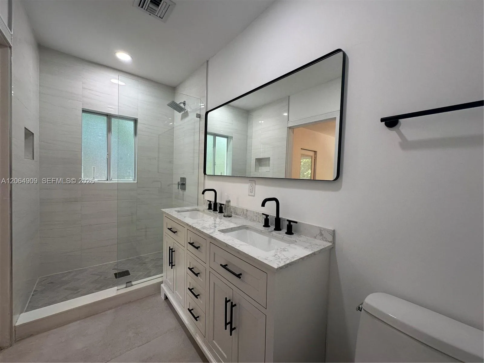 Property photo 79