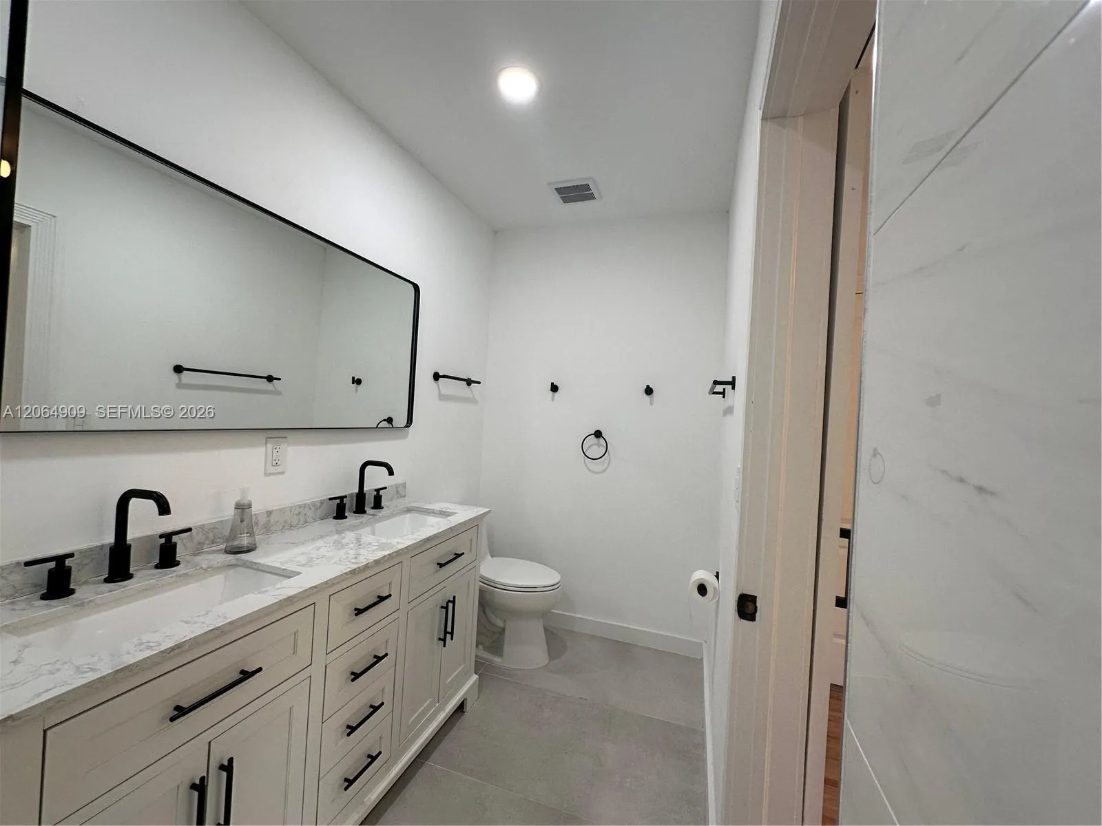 Property photo 76