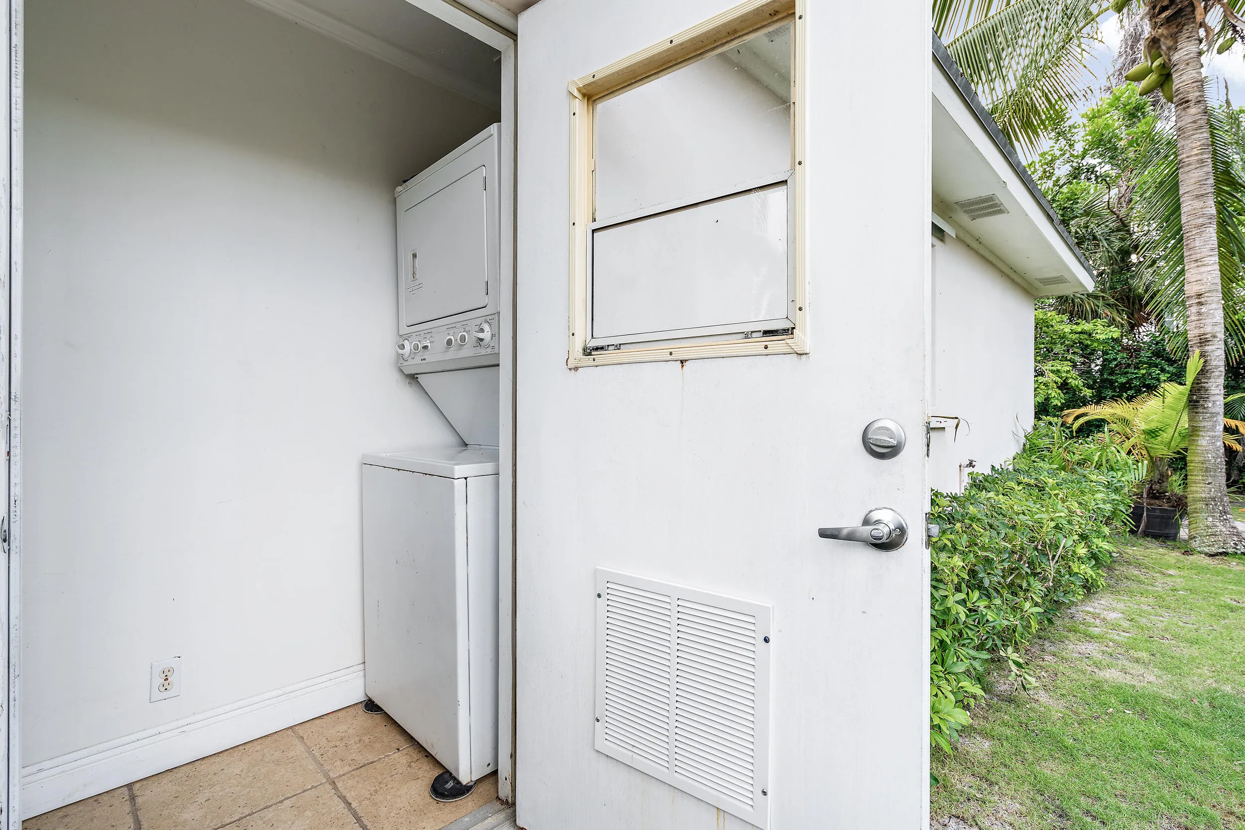 245 Cortez Rd-21