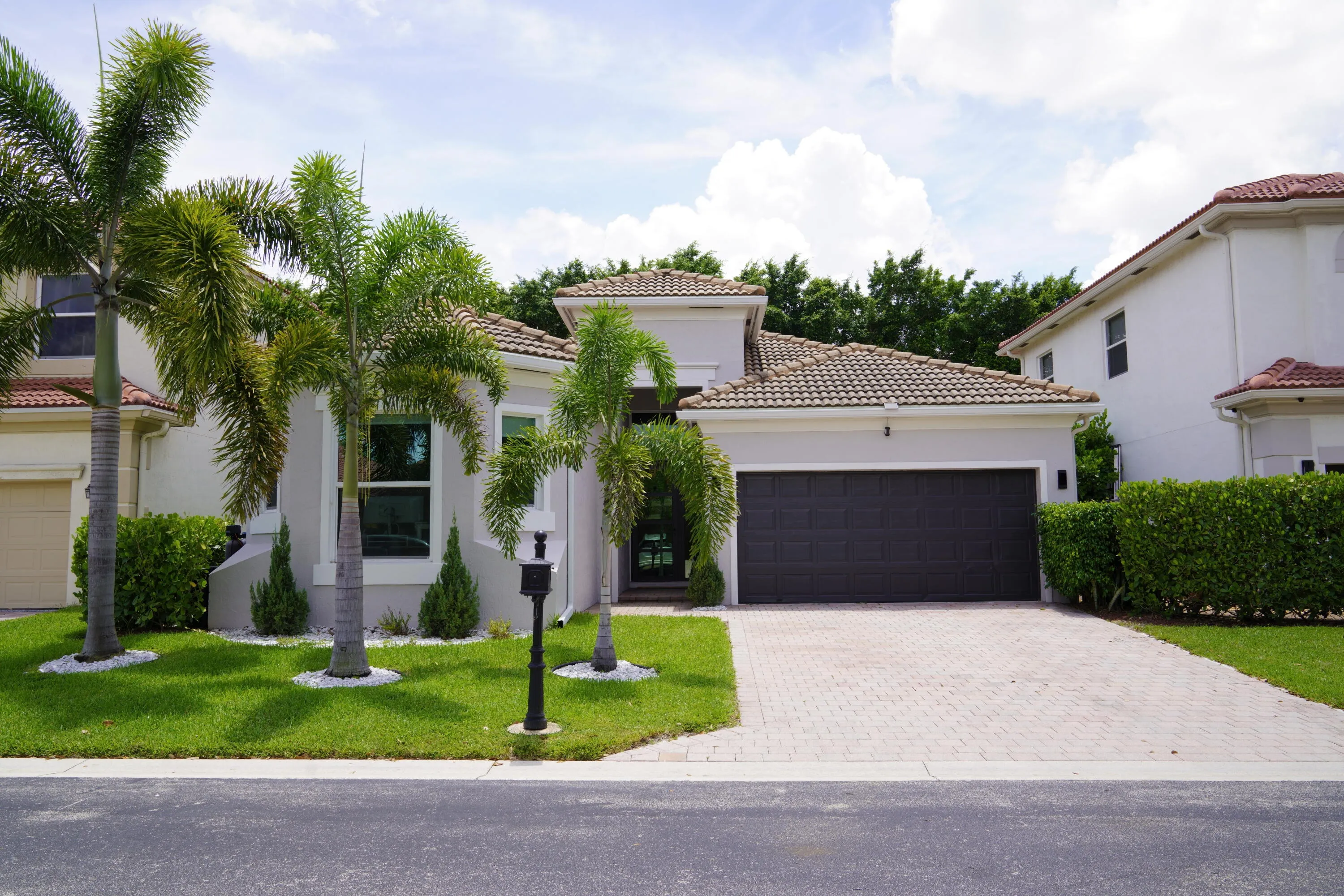 housefront