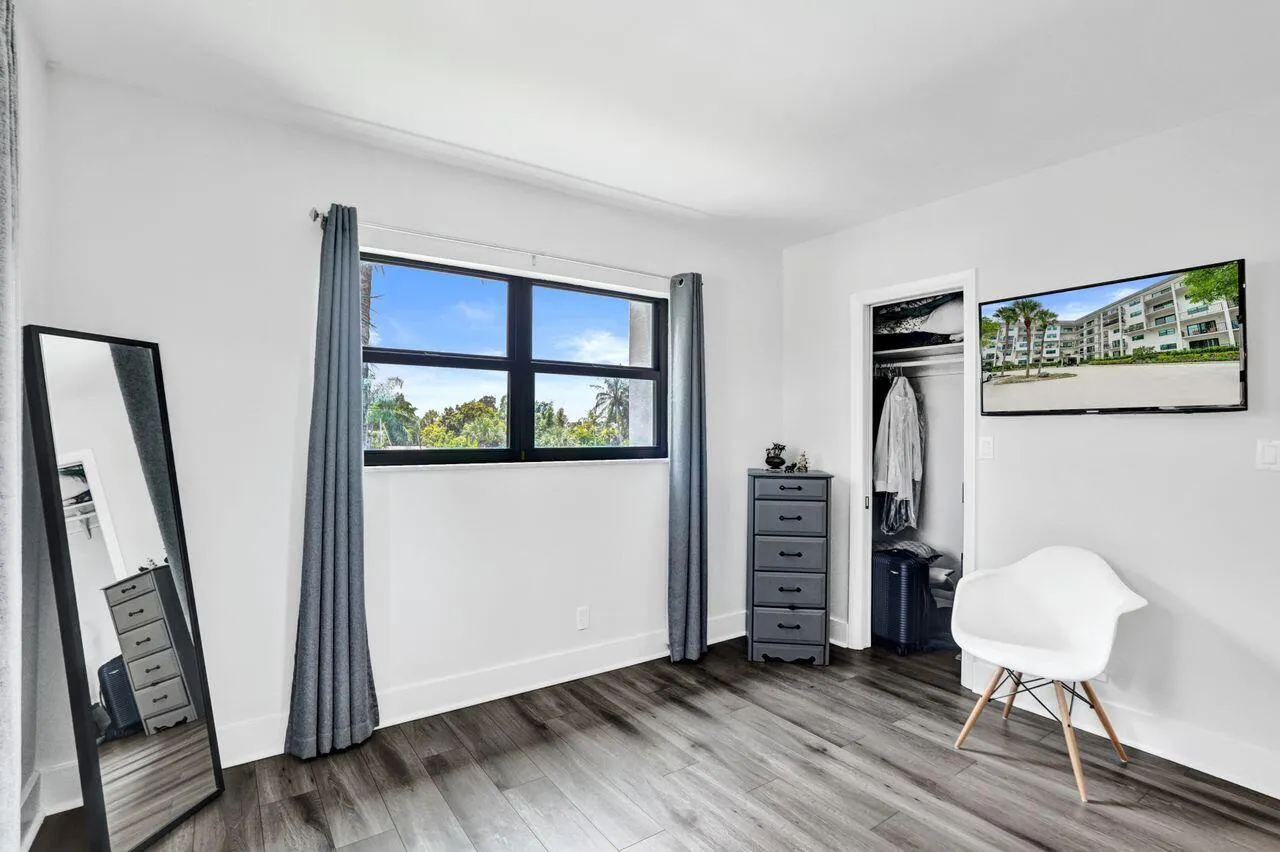 2nd Bedroom