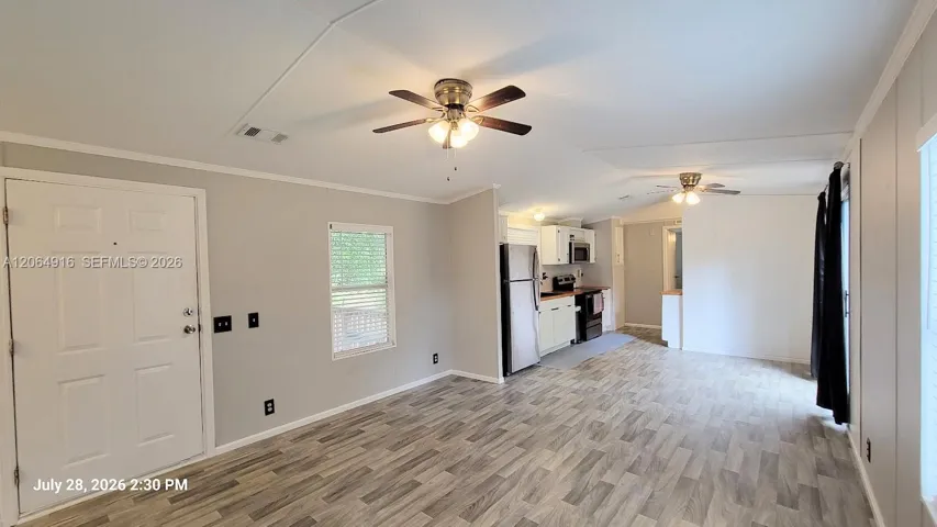 450 Wildwood Ave, Clewiston FL 33440