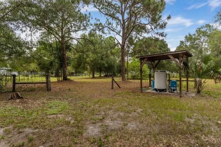 450 Wildwood Ave, Clewiston FL 33440