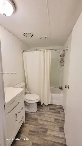 450 Wildwood Ave, Clewiston FL 33440