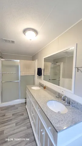 450 Wildwood Ave, Clewiston FL 33440