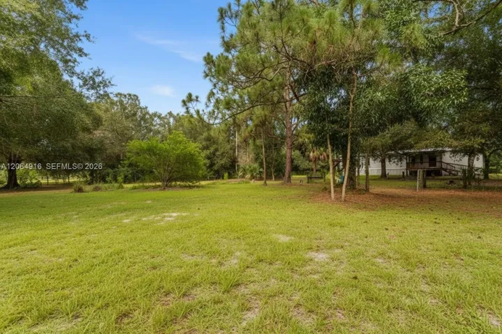 450 Wildwood Ave, Clewiston FL 33440