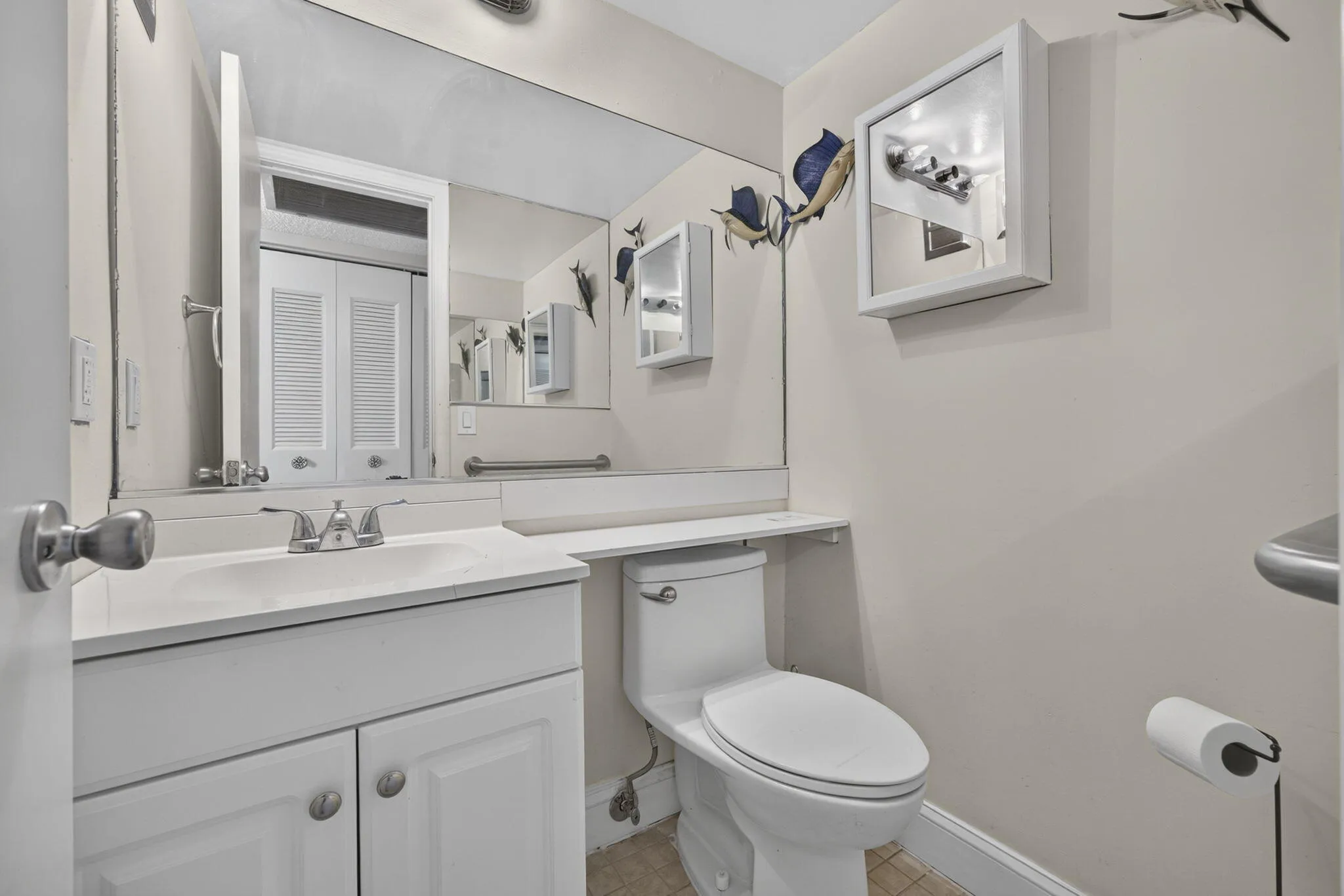 GUEST BATH