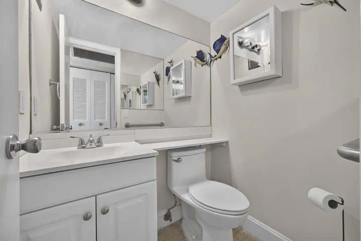 GUEST BATH