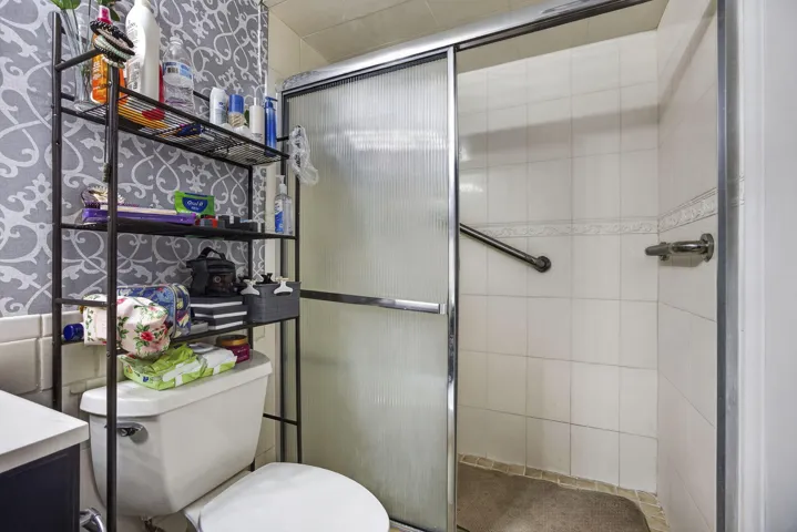 STEP IN SHOWER