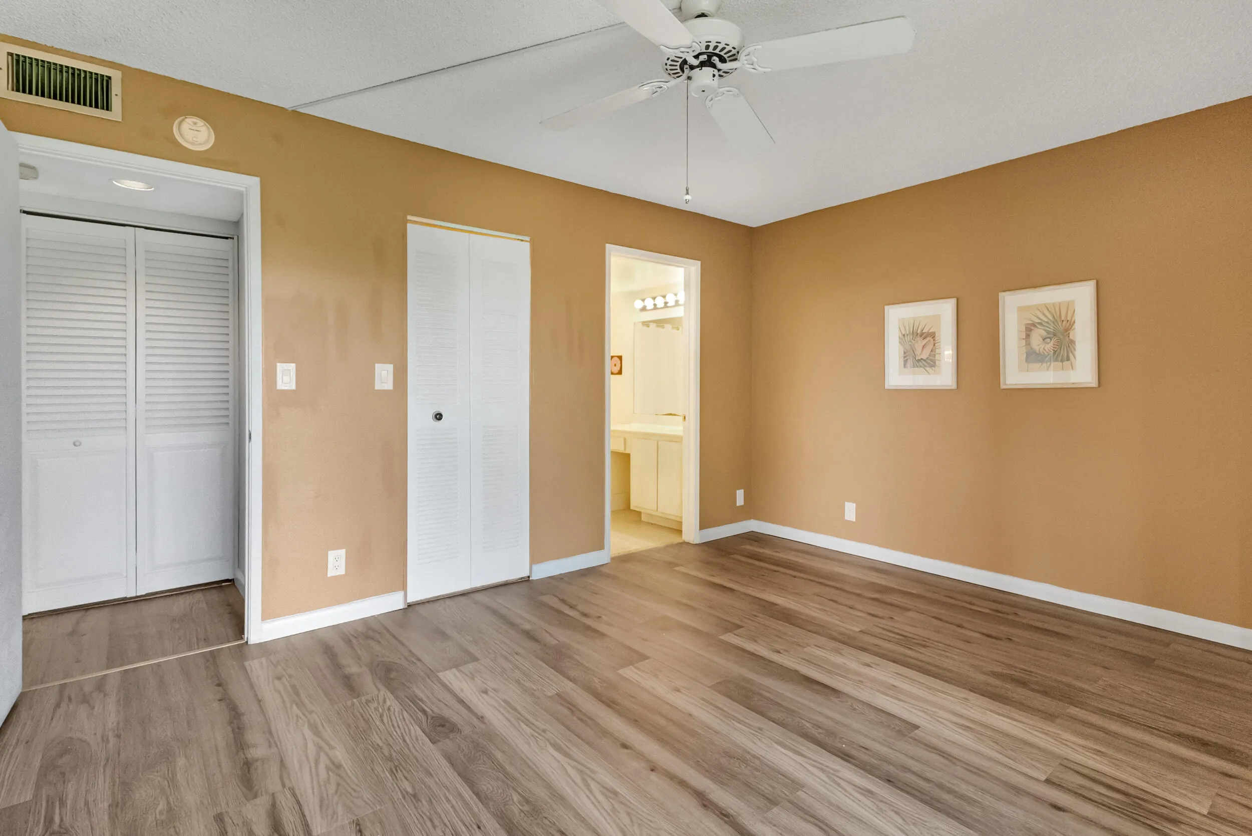 accutour_01 2209-s-cypress-bend-dr-unit-