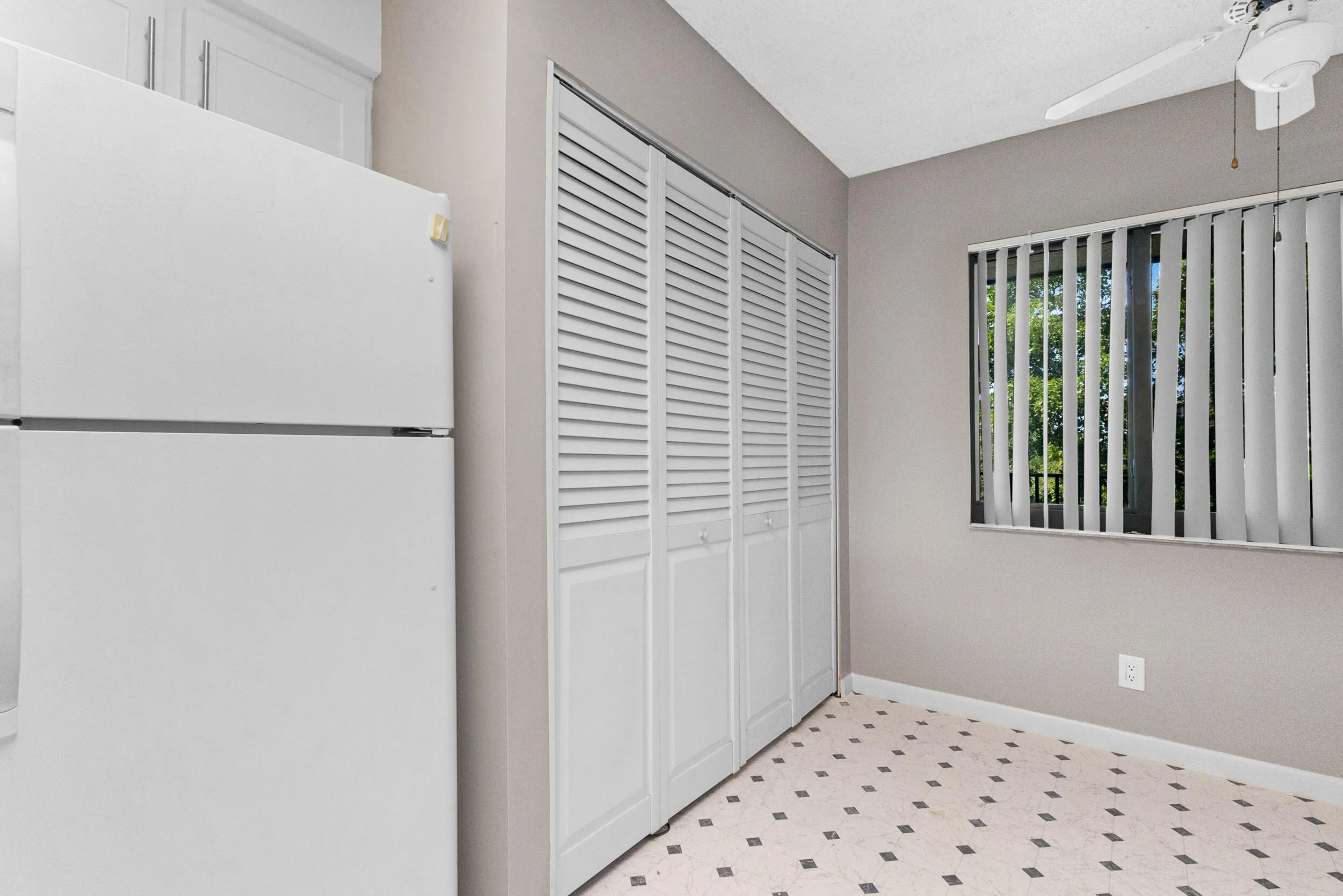 accutour_01 2209-s-cypress-bend-dr-unit-