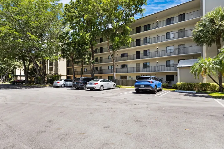 accutour_01 2209-s-cypress-bend-dr-unit-