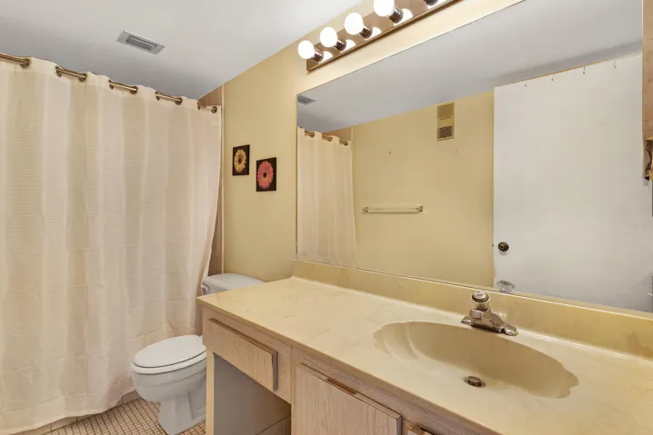 accutour_01 2209-s-cypress-bend-dr-unit-