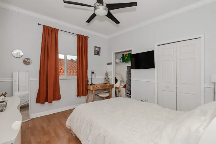 Large Guest Bedroom