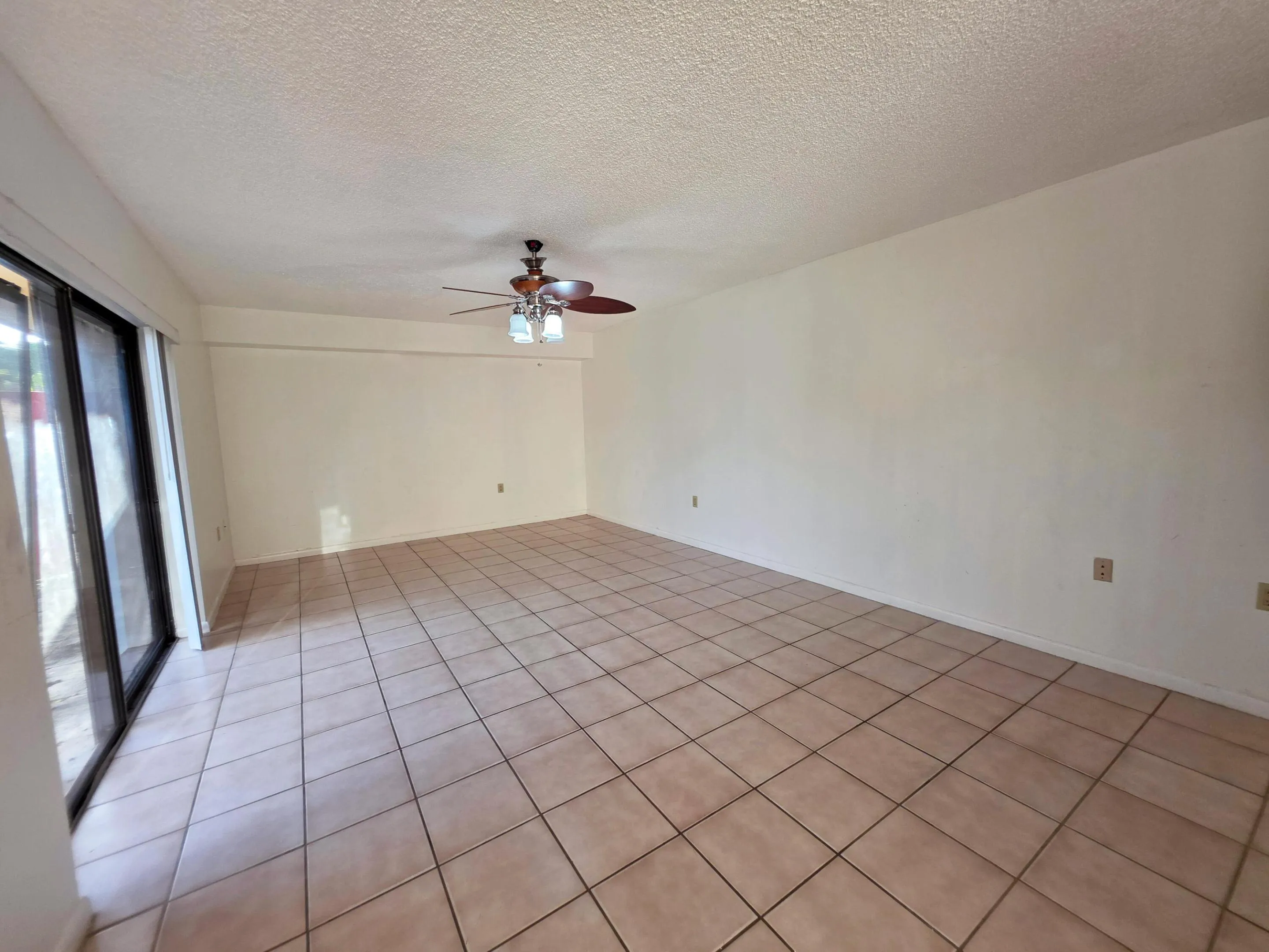 Living area 1