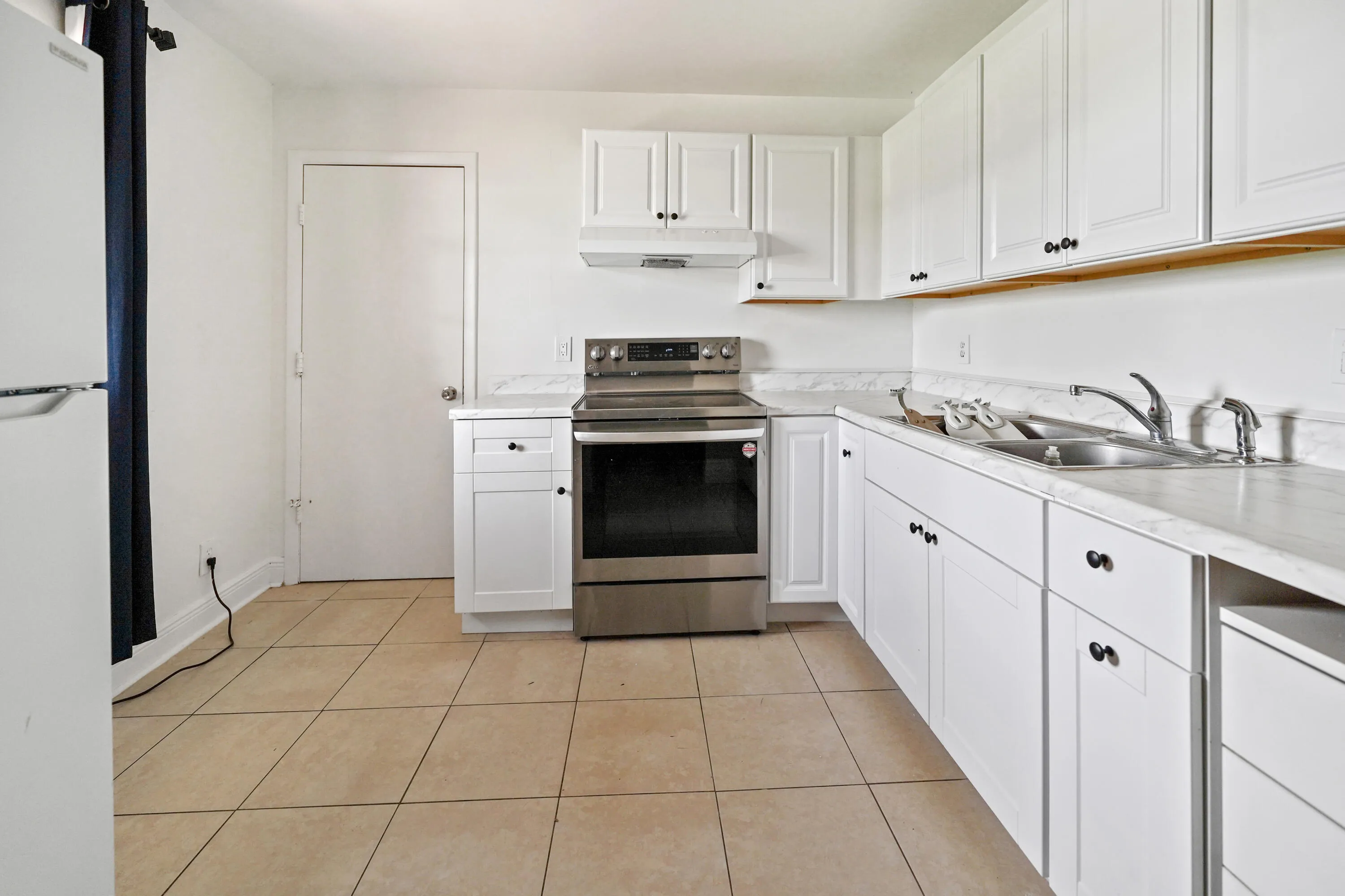 5078 Ambler ln (4)