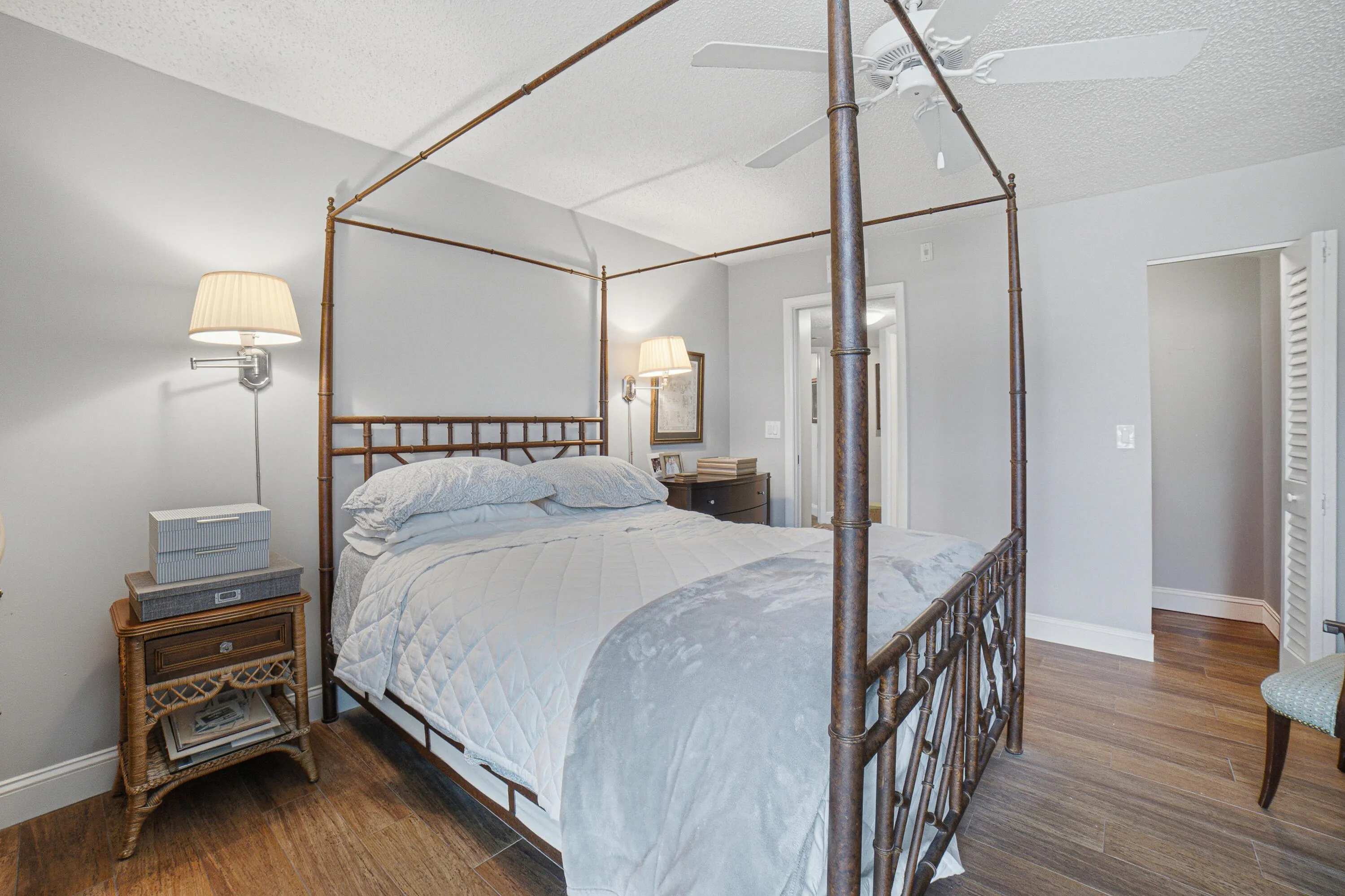 Secondary Bedroom