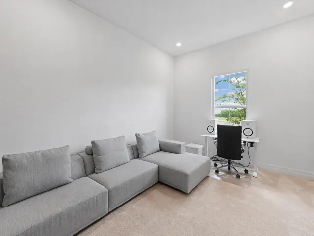 Optional 4th bedroom