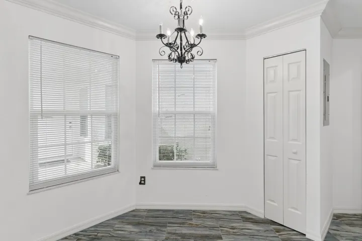 Kitchen Breakfast Nook