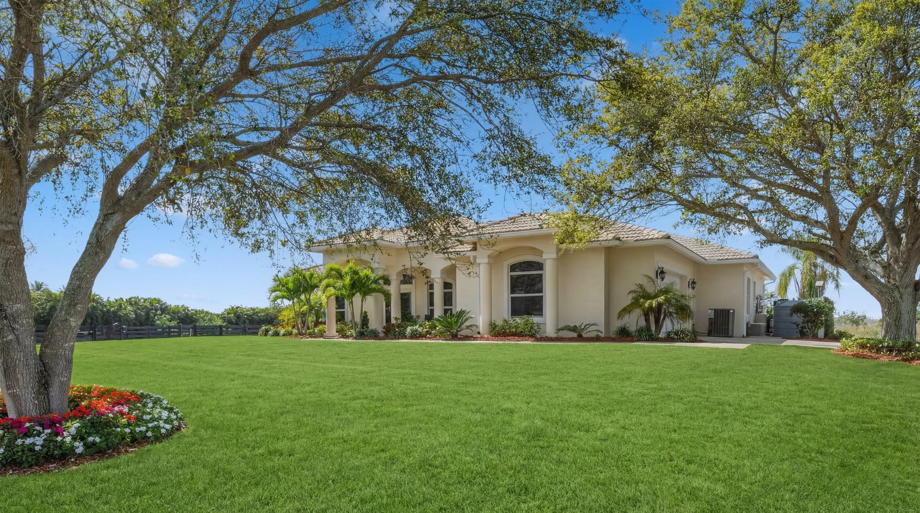 04-15380 46th Ln S