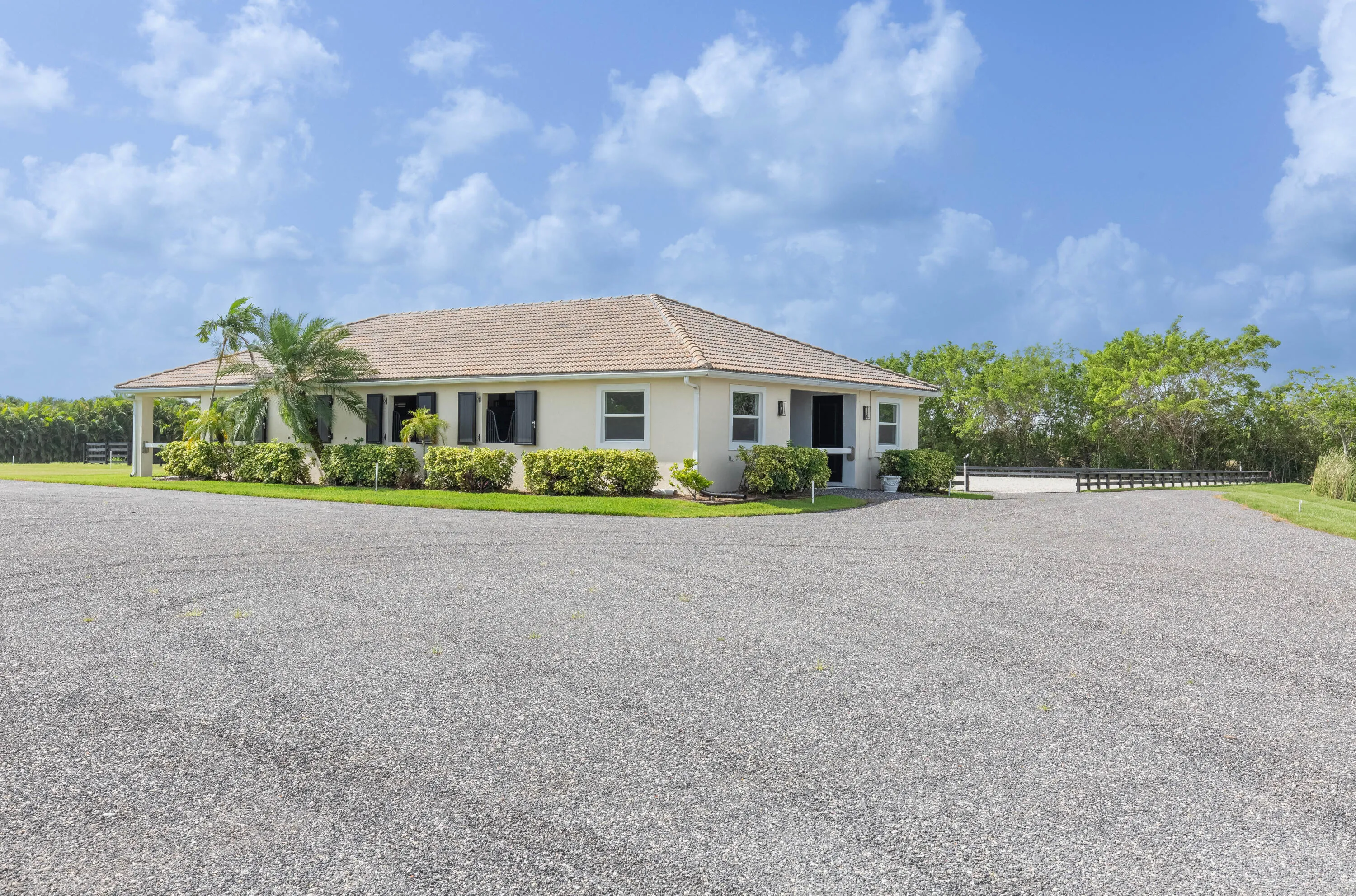 Property photo 38