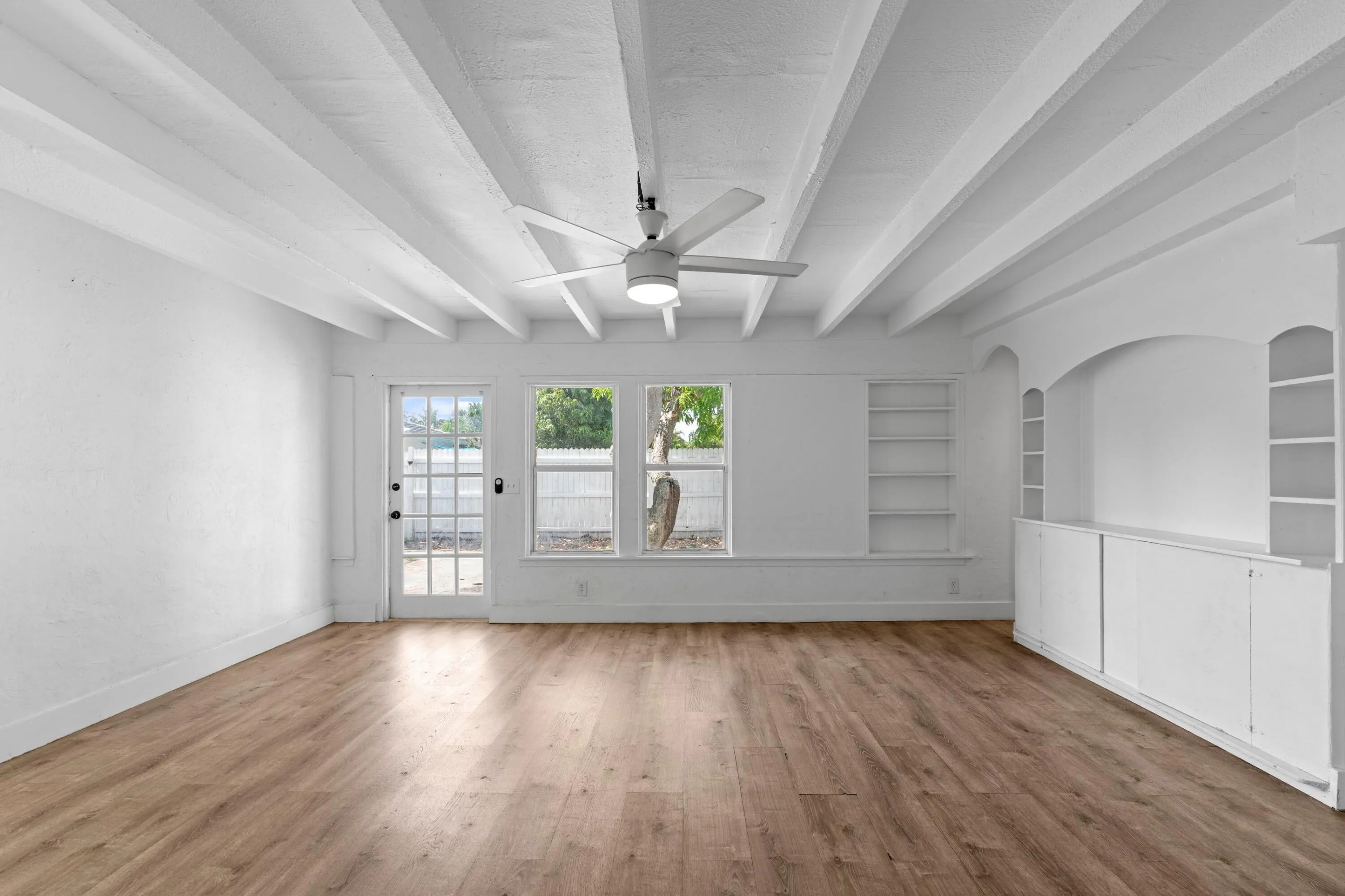 526 38th Street West