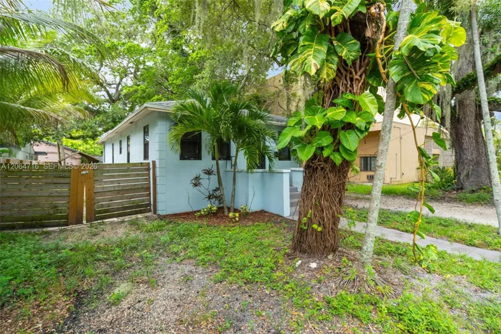Photo 26