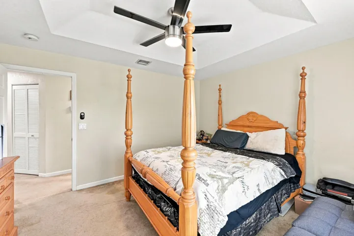 14_primary bedroom