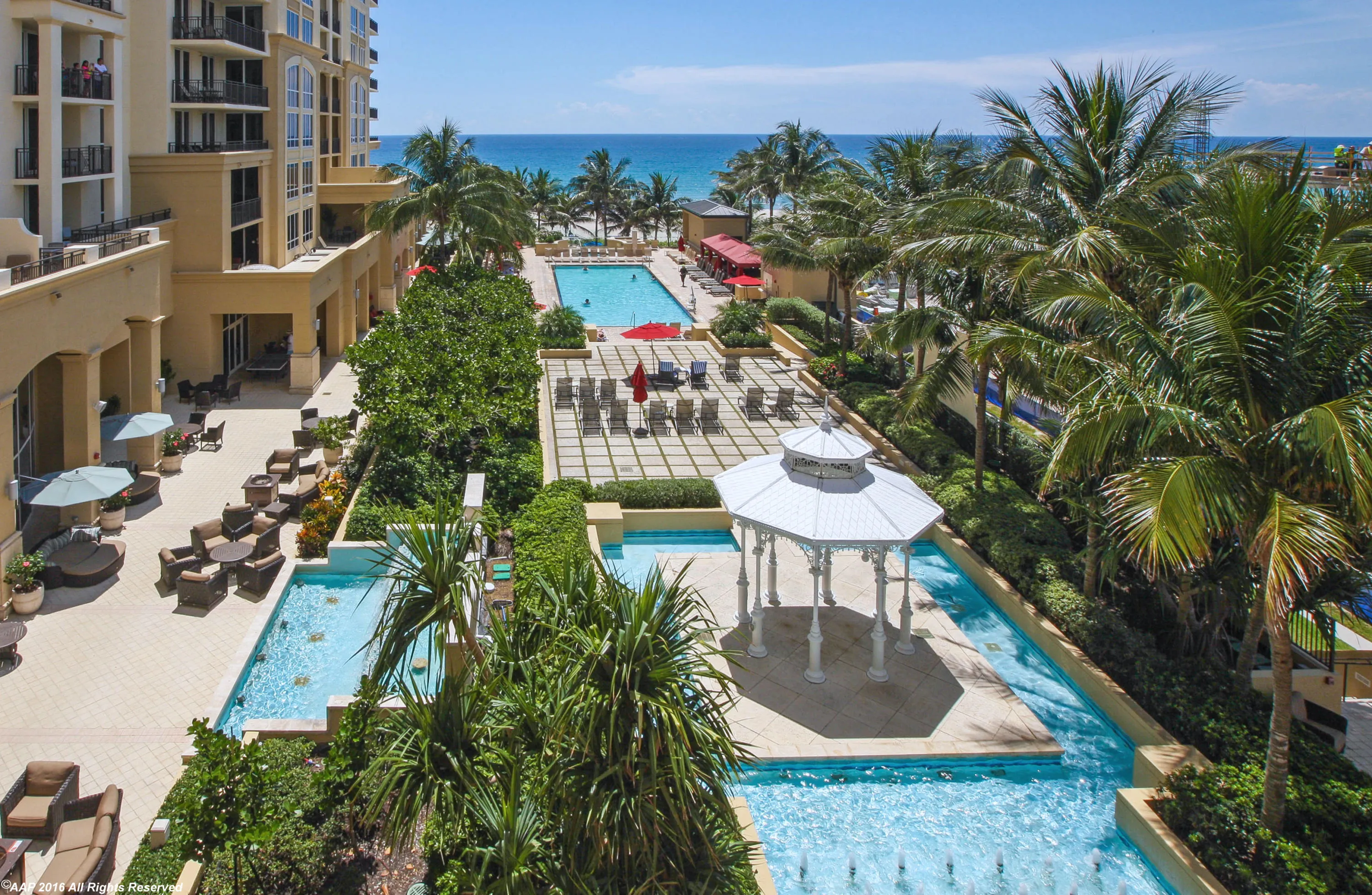 Resort Singer Pool 2 AAP 2016 - Copy