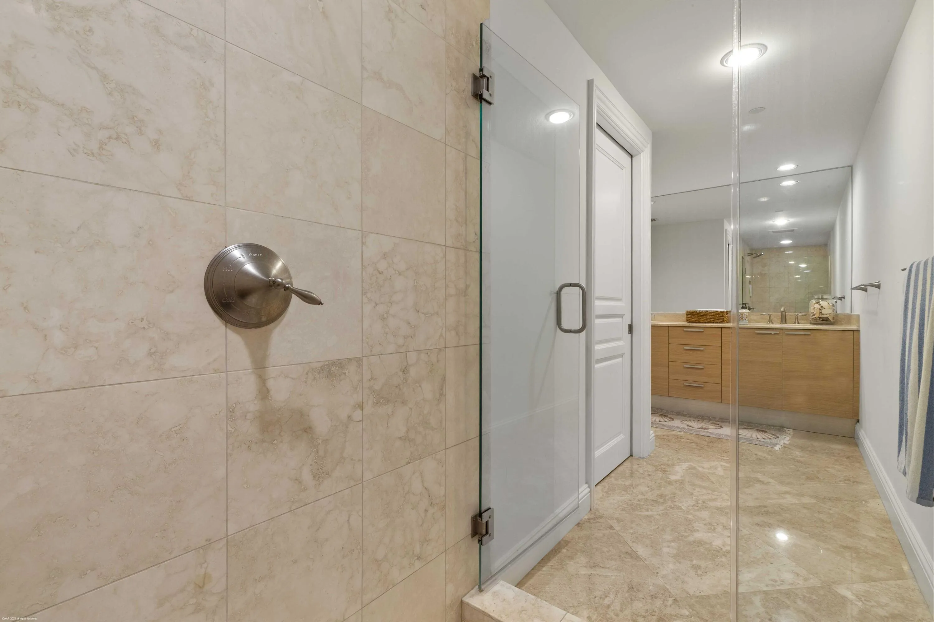 3800 N Ocean Dr 1450 024