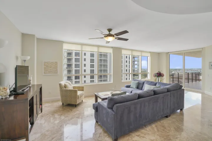 3800 N Ocean Dr Apt 1450 003