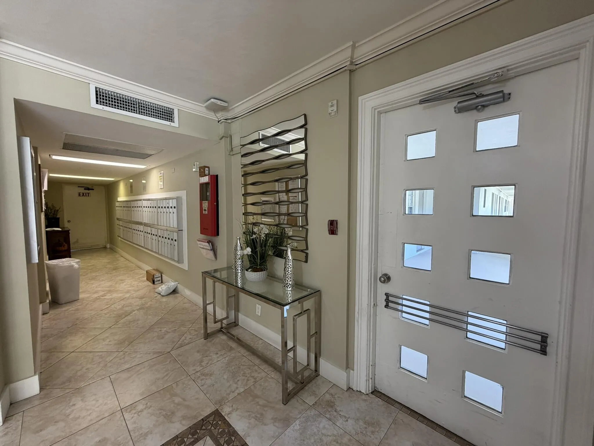 MailRoom by the Lobby