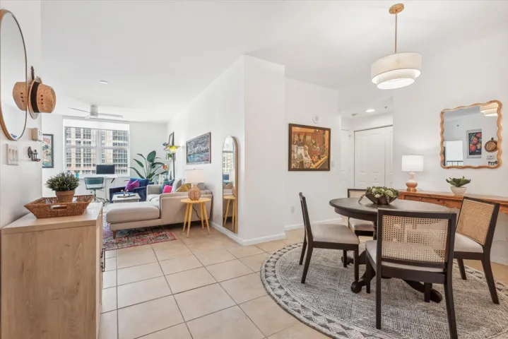 Living/Dining Room