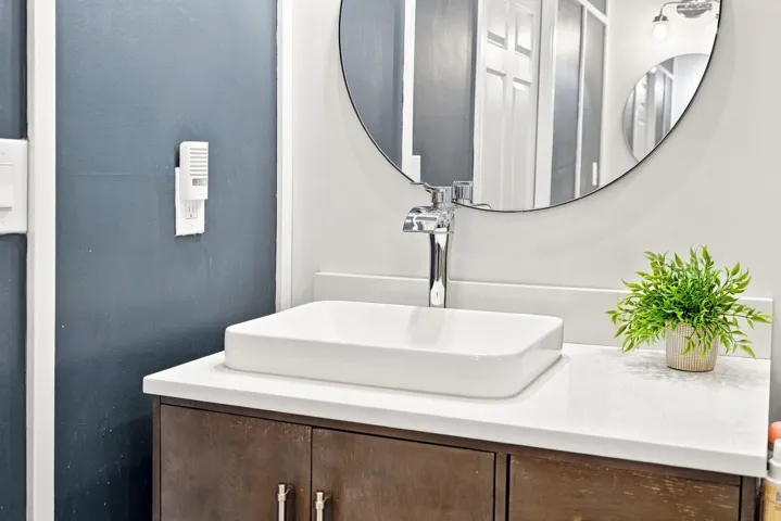 21_primary bathroom