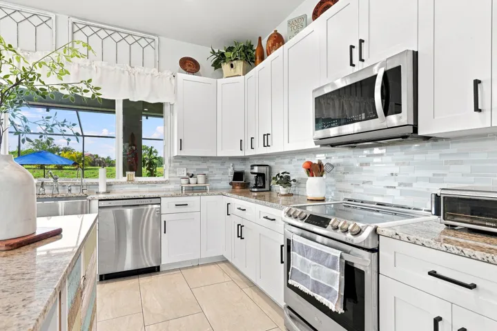 13_kitchen