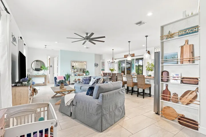07_living room