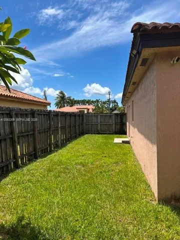 Right Side of the House