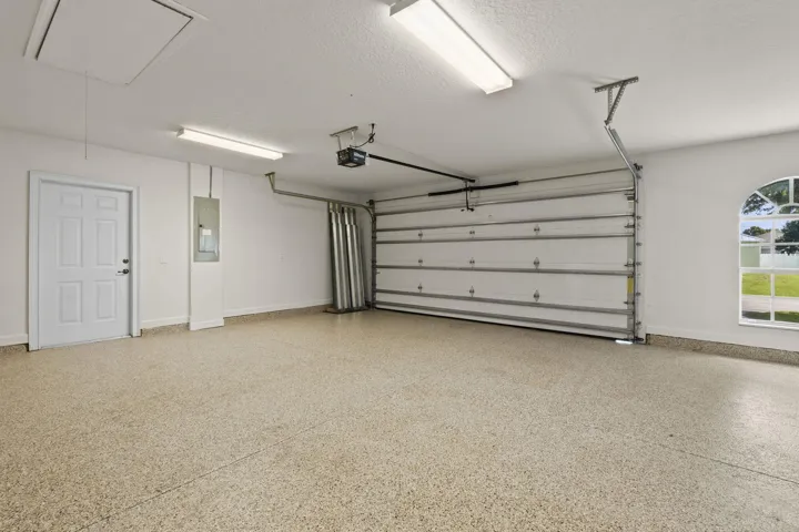 2.1 car garage