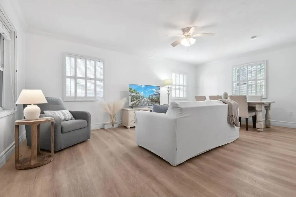 Dining & Living Room