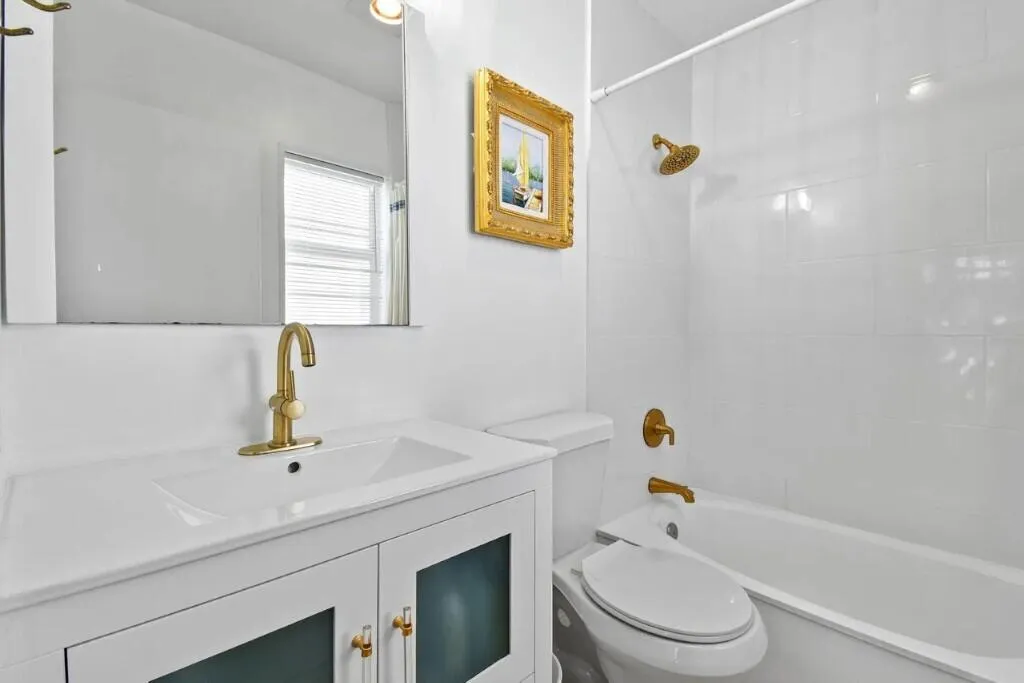 Full Bath