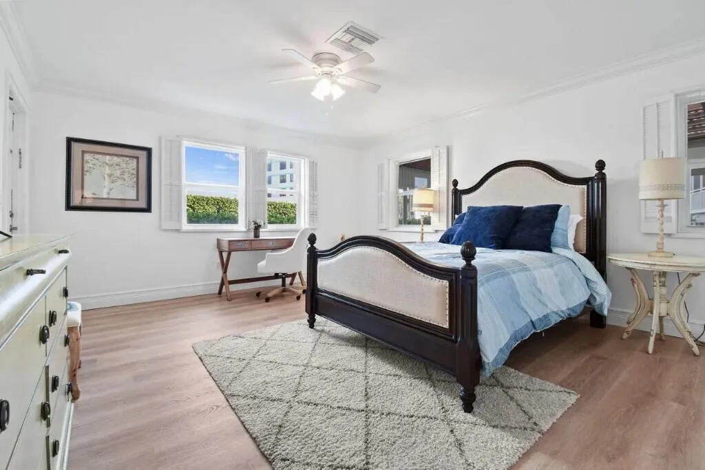 Queen Bedroom & Desk