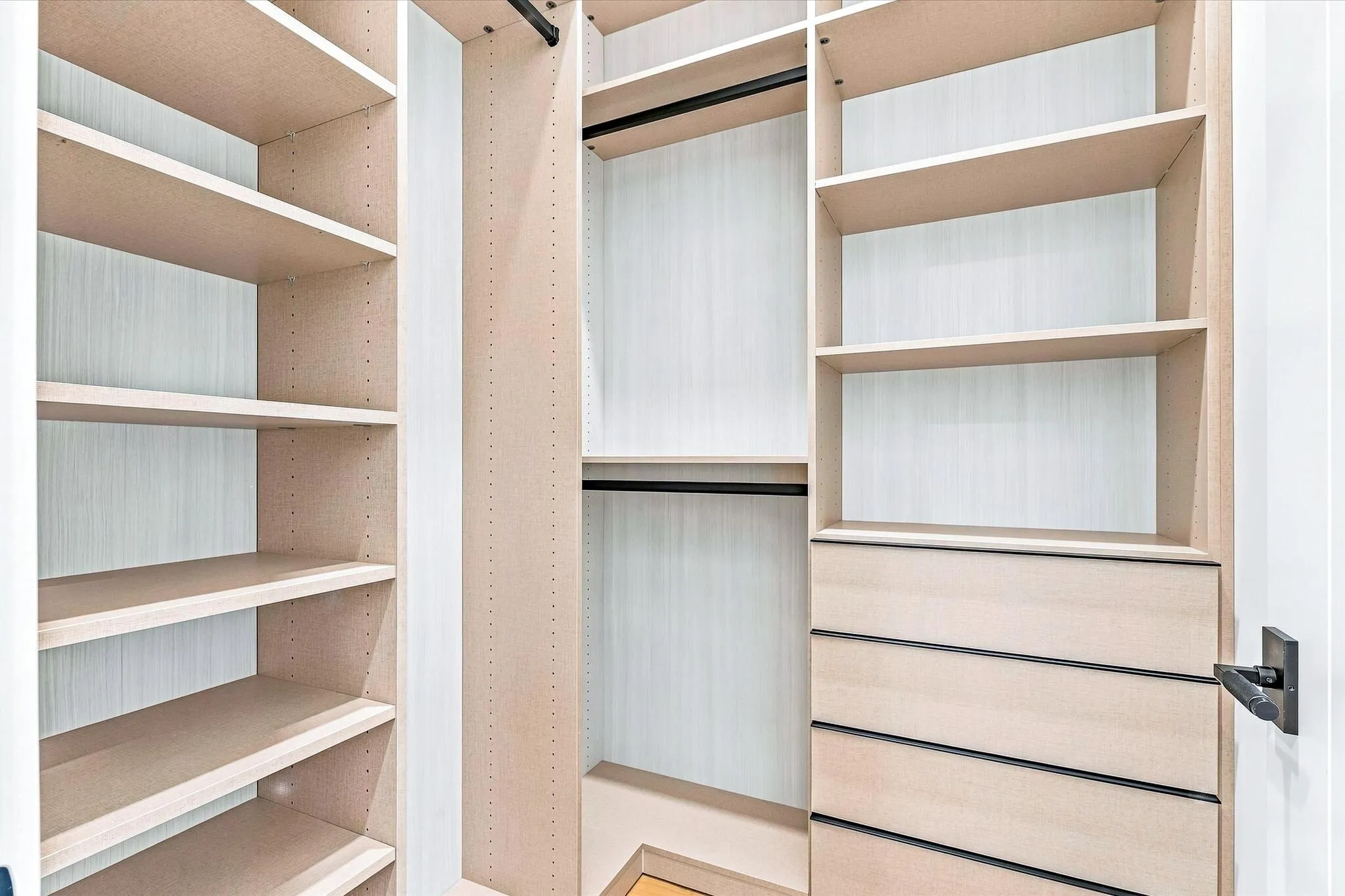 Property photo 82