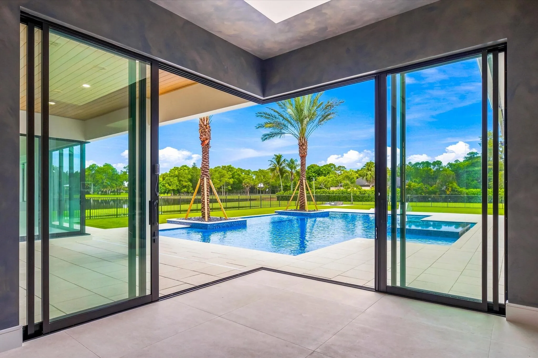 Property photo 43
