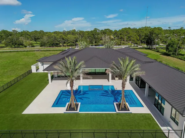 Pool aerial