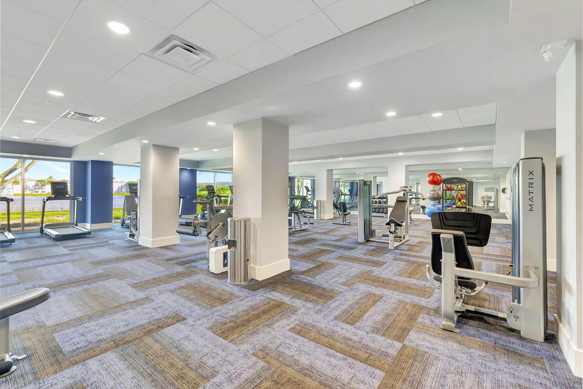 Huntington Pointe