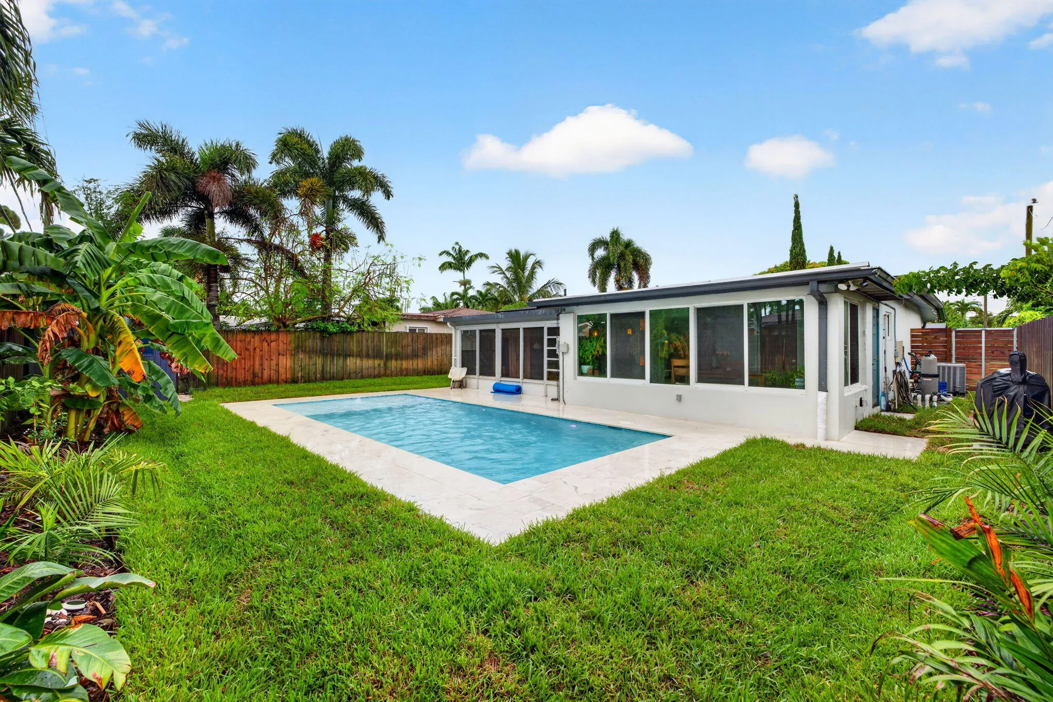 46-web-or-mls-699A8677