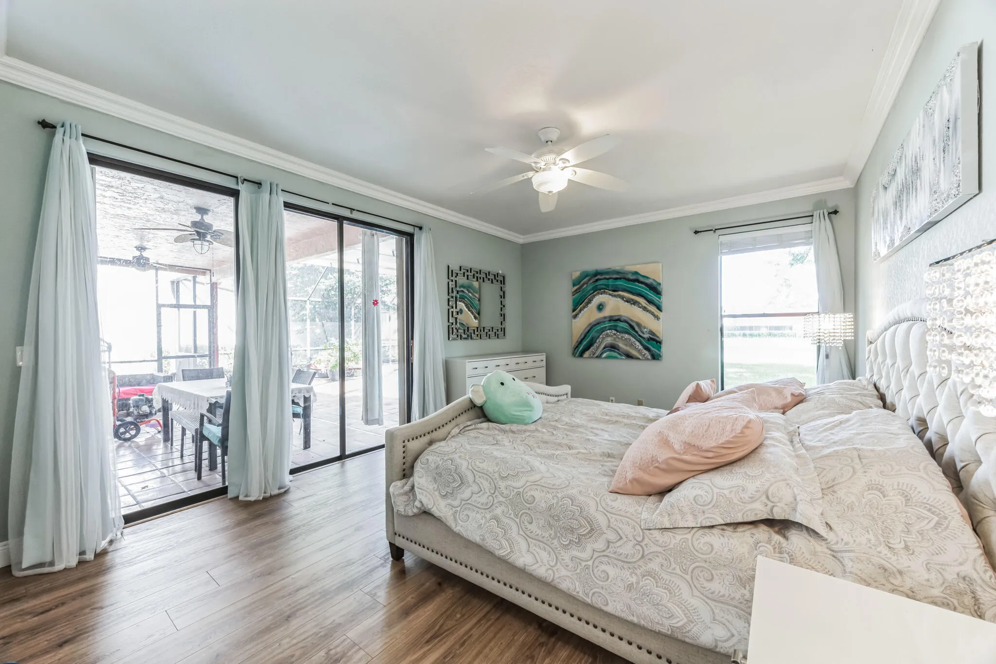 MASTER BEDROOM