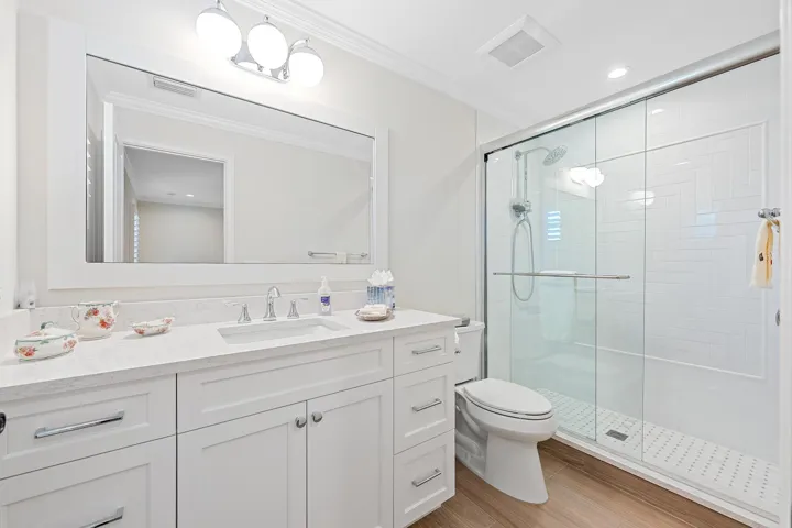 11785 Lake Shore Pl-15