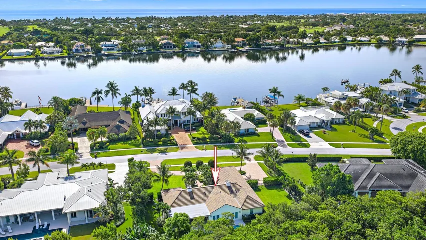11785 Lake Shore Pl-38